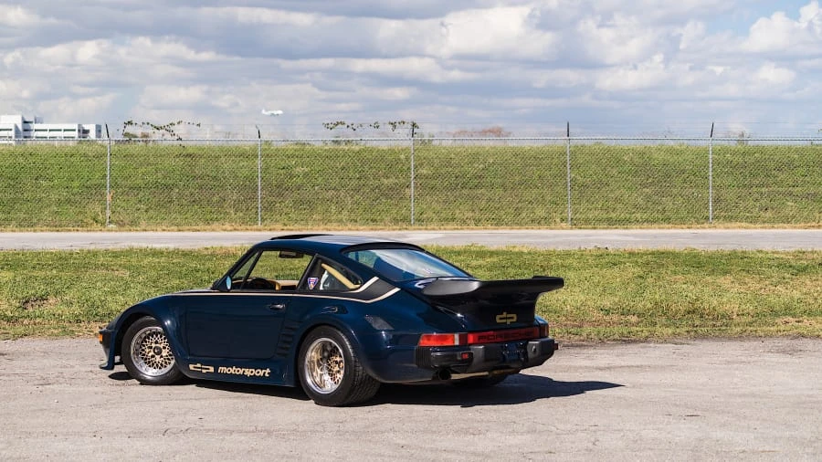 1985 Porsche 934 & 935 - Image 3 of 20