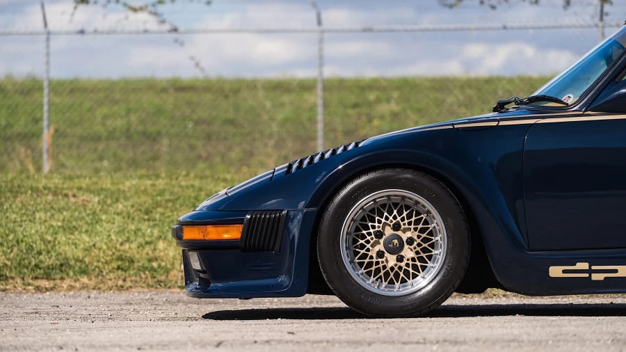 1985 Porsche 934 & 935 - Image 16 of 20