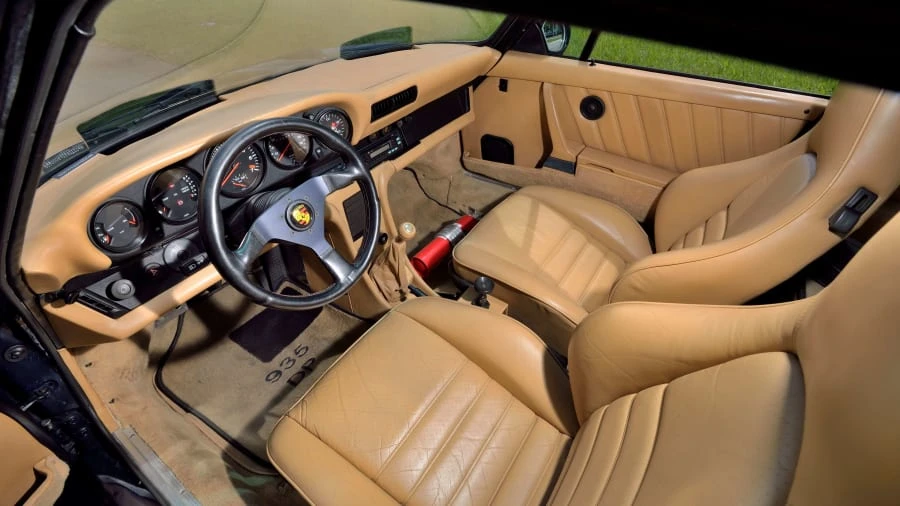1985 Porsche 934 & 935 - Image 4 of 20