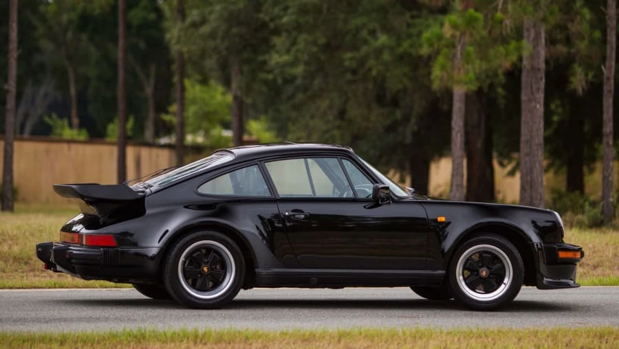 1985 Porsche 934 & 935 - Image 11 of 12