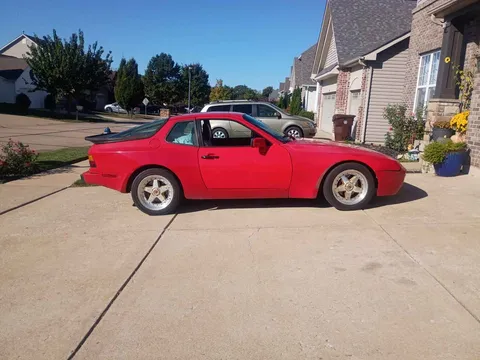 1985 Porsche 944 NA 2.5L
