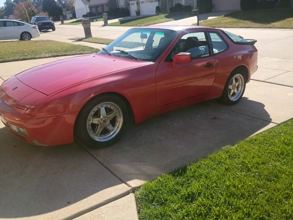 1985 Porsche 944 - Image 3 of 7