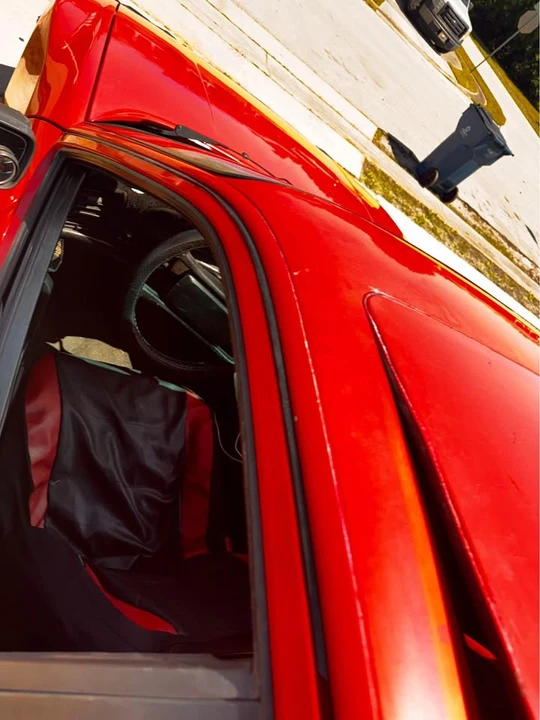 1985 Porsche 944 - Image 5 of 10