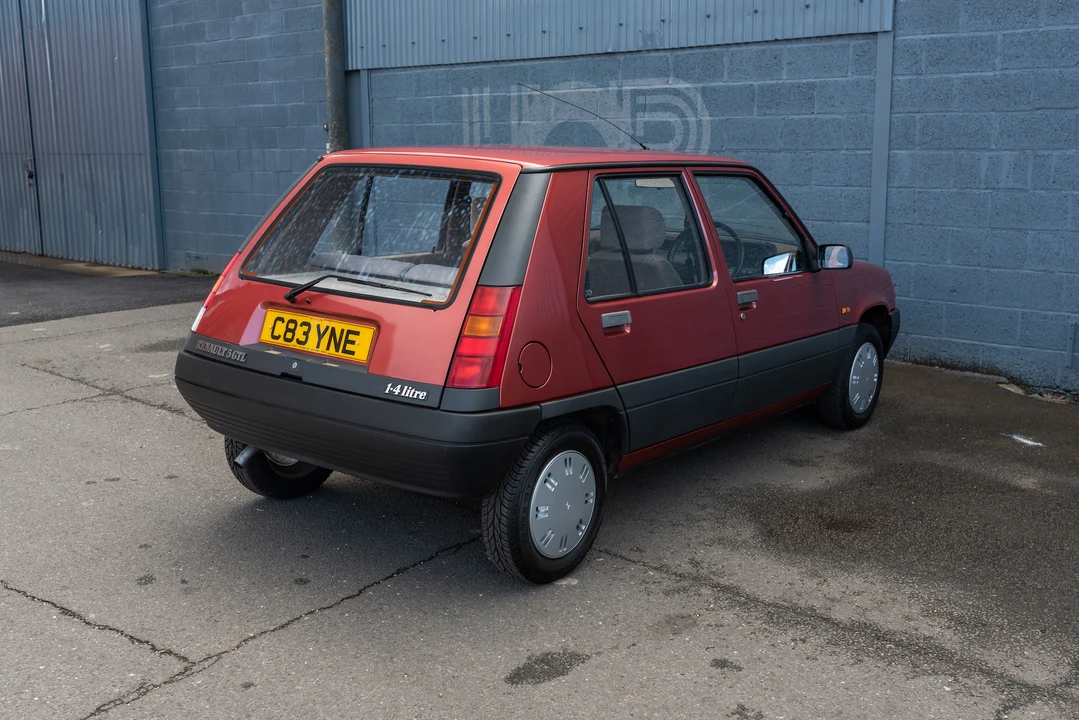 1985 Renault 5 - Image 17 of 31
