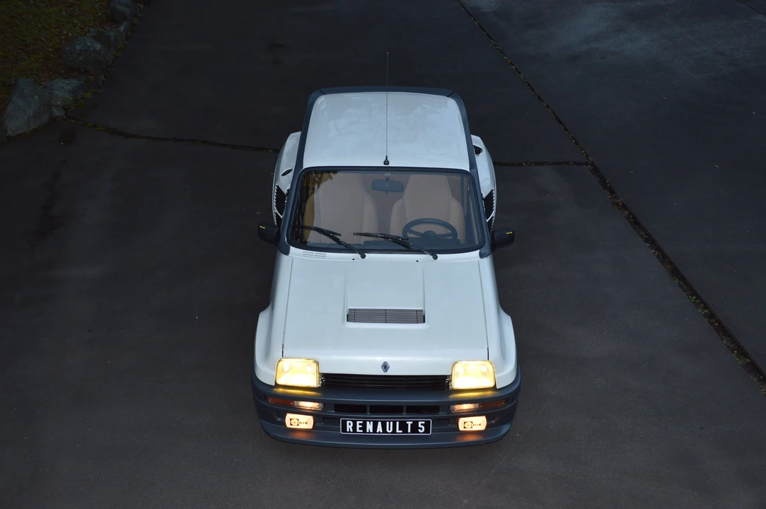 1985 Renault 5 Turbo 2 - Image 15 of 16