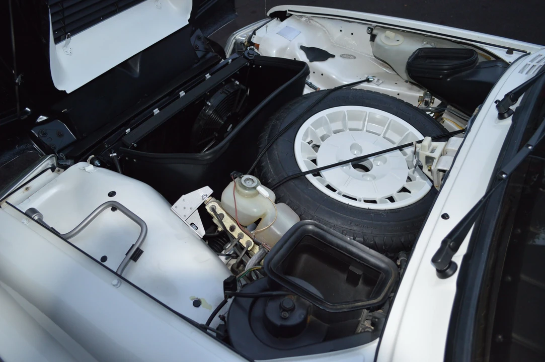 1985 Renault 5 Turbo 2 - Image 8 of 16