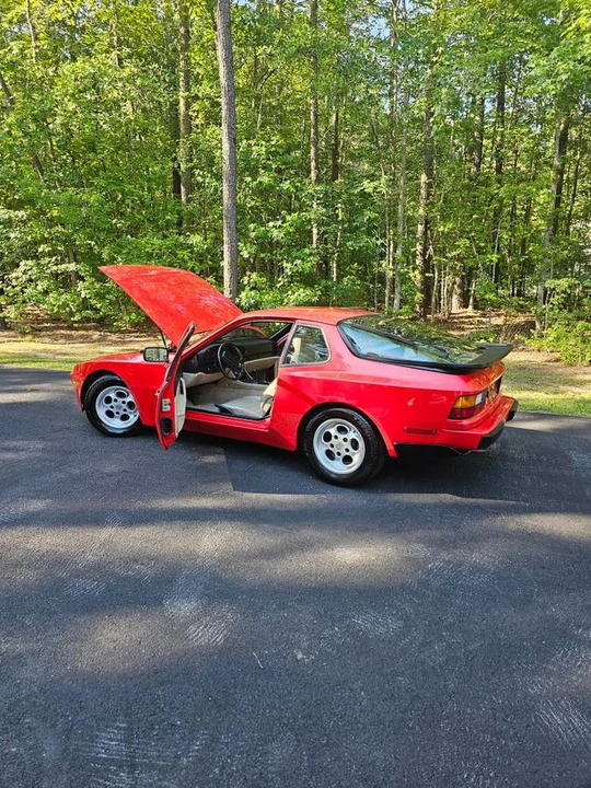 1985 Porsche 944 - Image 3 of 23
