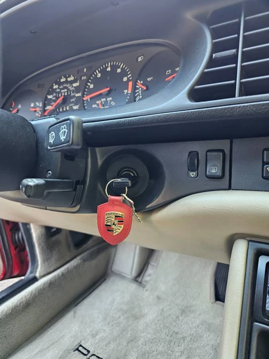 1985 Porsche 944 - Image 18 of 23