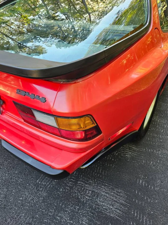 1985 Porsche 944 - Image 10 of 23