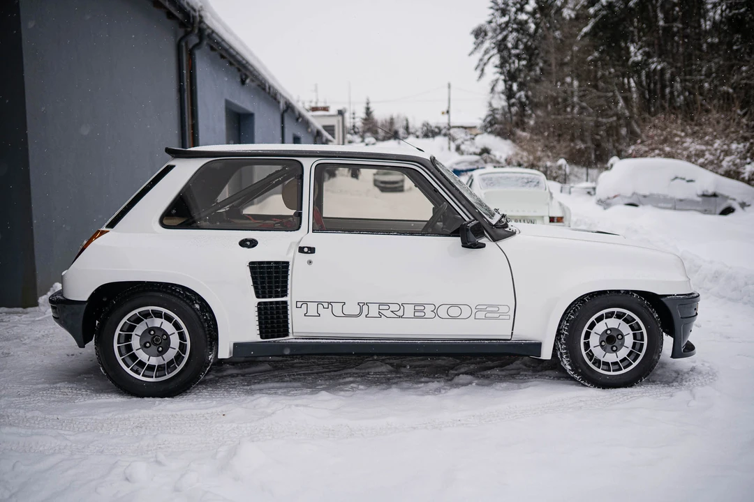1985 Renault 5 Turbo 2 - Image 8 of 31