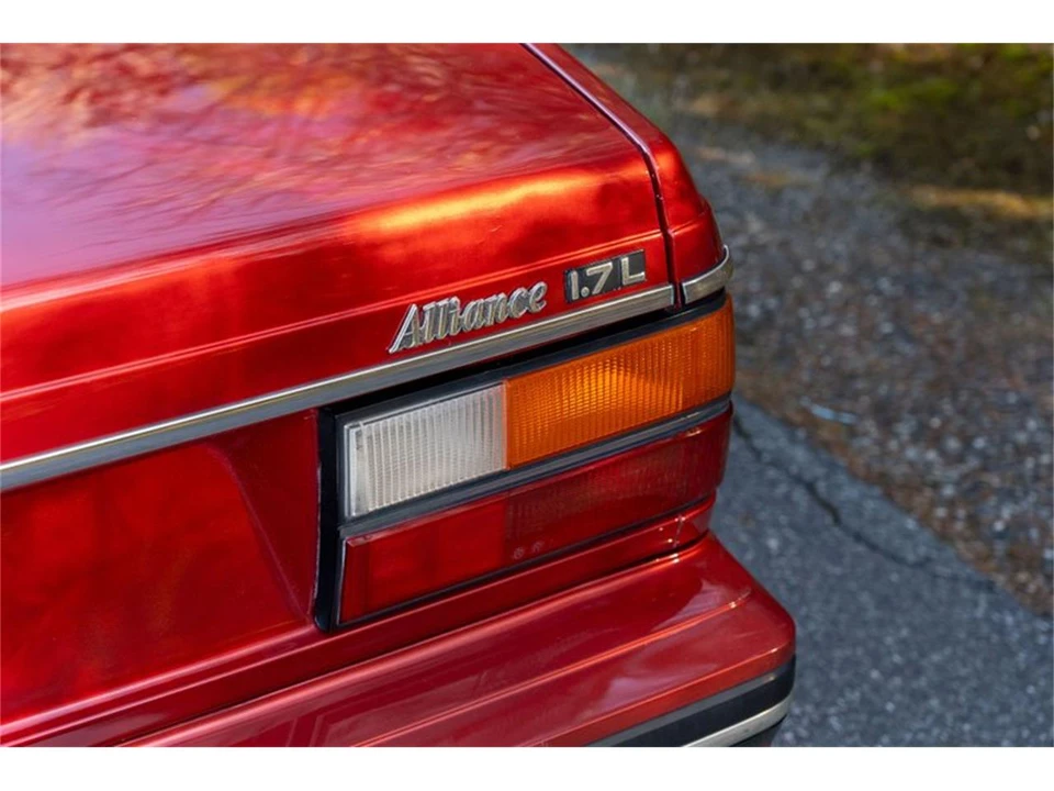 1985 Renault Alliance - Image 11 of 31