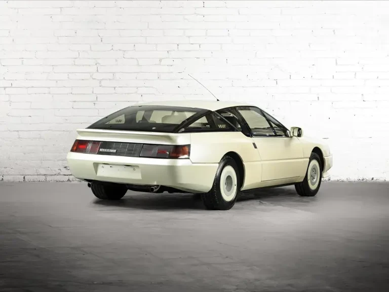 1985 Renault - Image 3 of 24