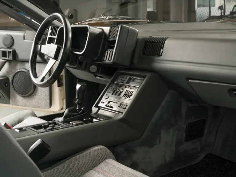 1985 Renault - Image 10 of 24