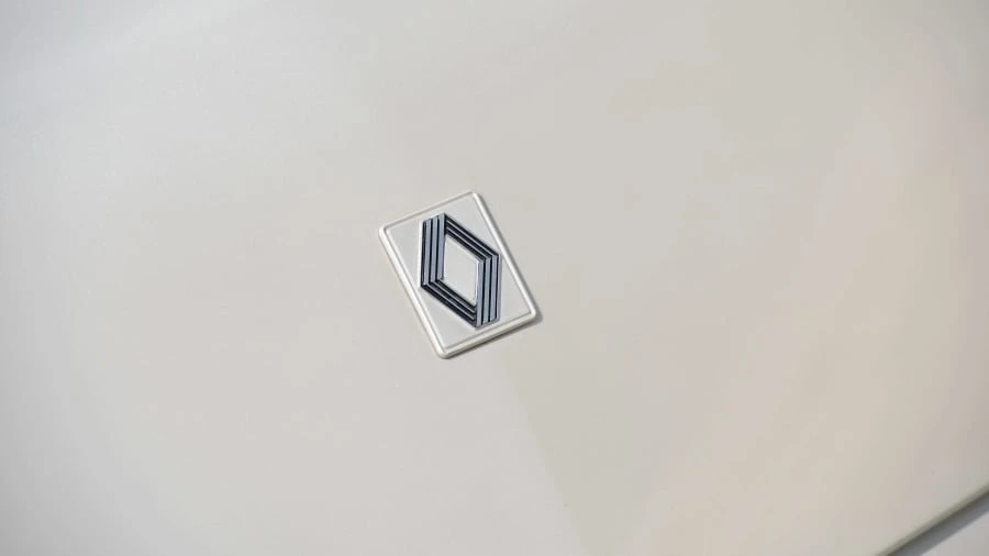 1985 Renault - Image 16 of 20
