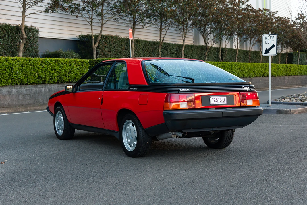 1985 Renault - Image 7 of 31