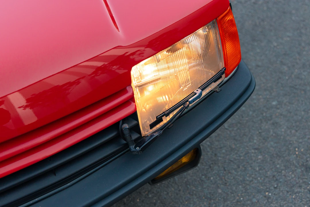 1985 Renault - Image 19 of 31