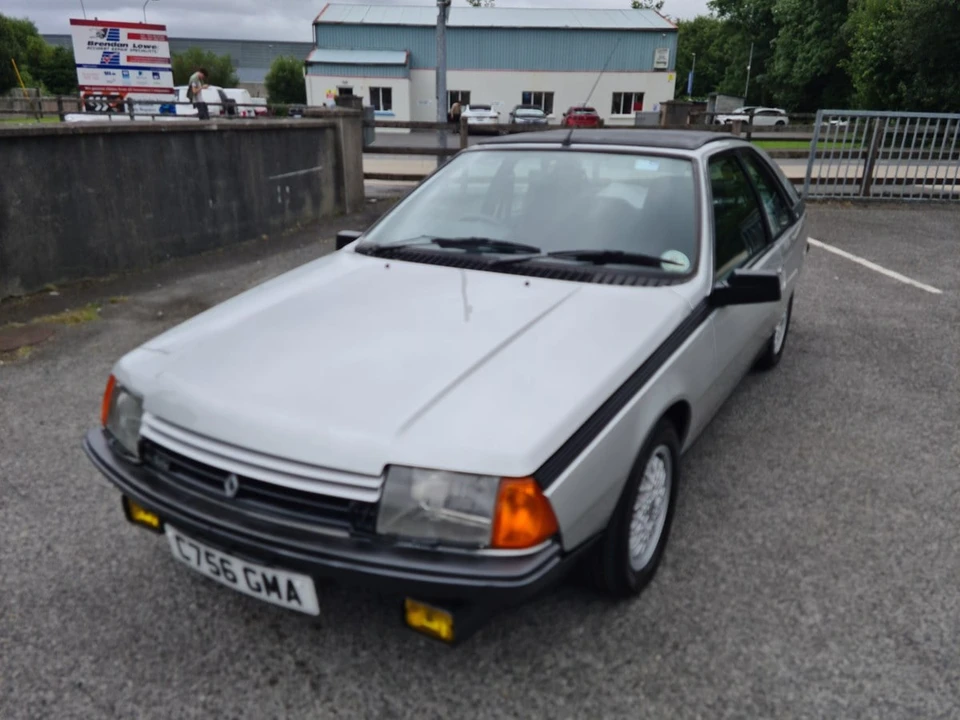 1985 Renault - Image 6 of 30