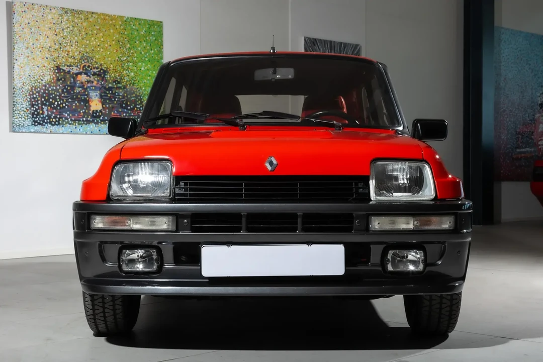 1985 Renault 5 Turbo 2 - Image 2 of 6