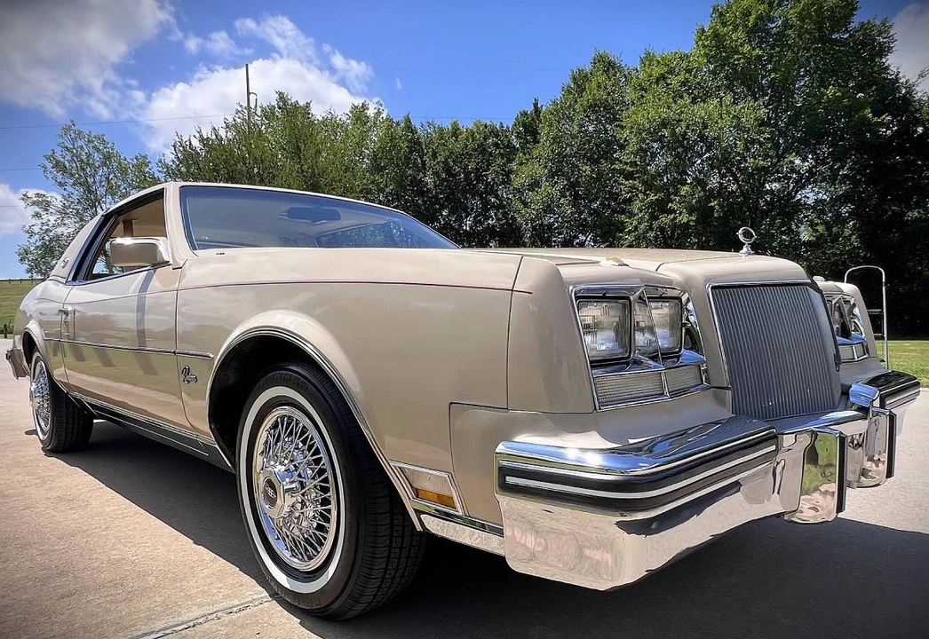 1985 Buick Riviera 4th-7th Gen - Image 7 of 17
