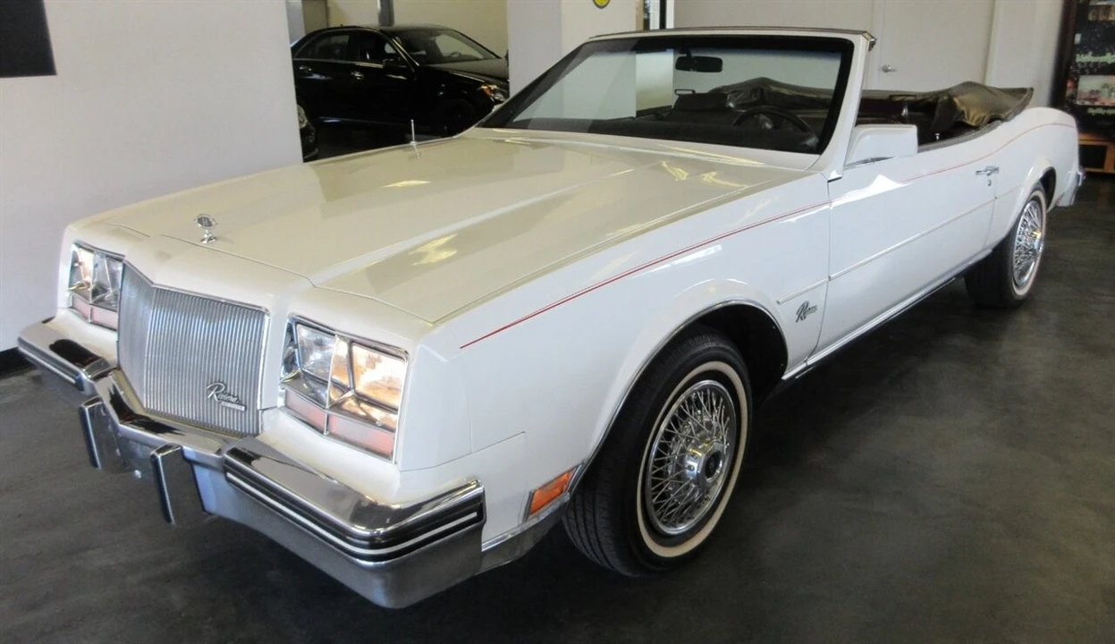 1985 Buick Riviera 4th-7th Gen - Image 5 of 24