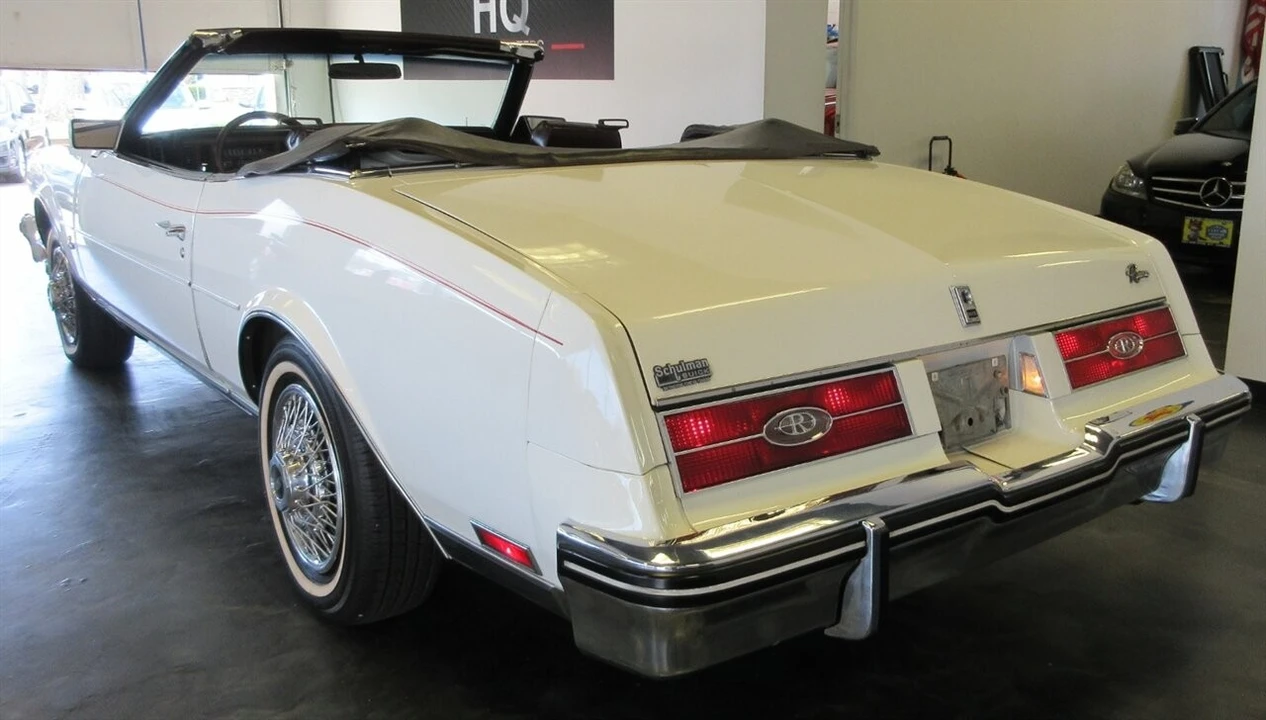 1985 Buick Riviera 4th-7th Gen - Image 3 of 24