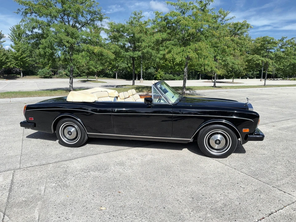 1985 Rolls-Royce Corniche Series I - Image 19 of 31