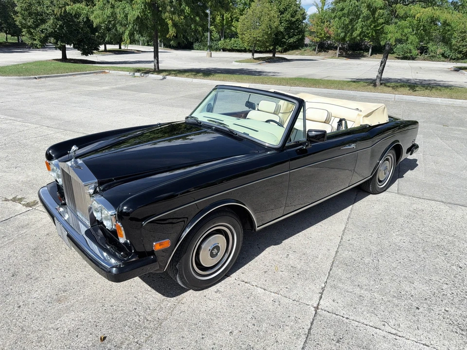 1985 Rolls-Royce Corniche Series I - Image 2 of 31