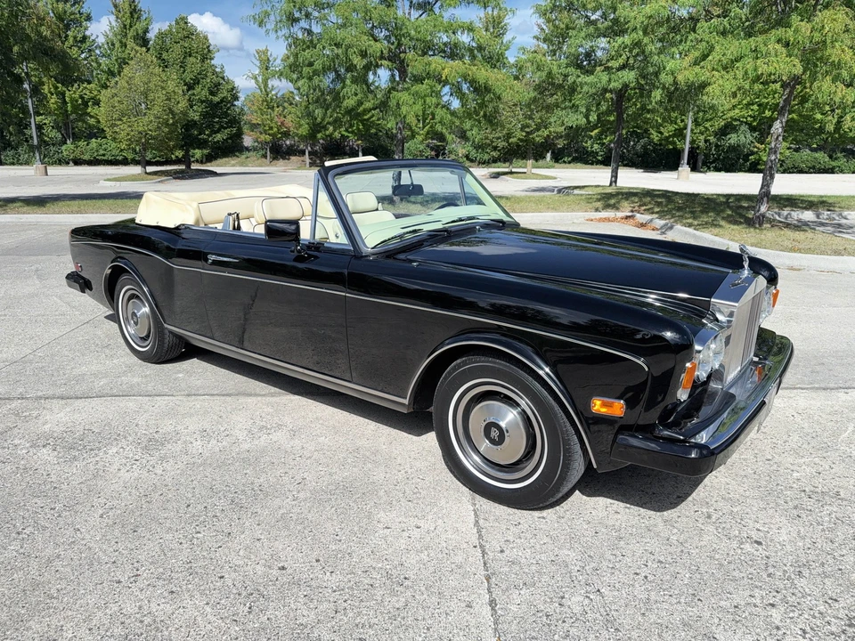 1985 Rolls-Royce Corniche Series I - Image 20 of 31