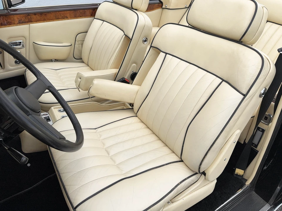 1985 Rolls-Royce Corniche Series I - Image 26 of 31