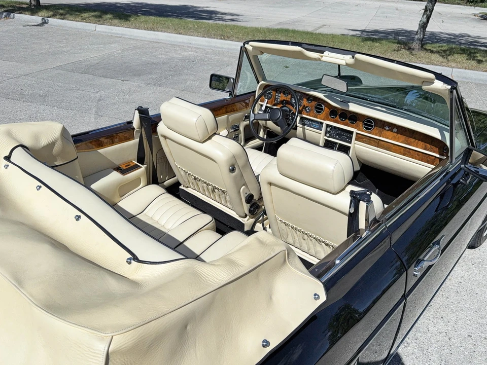 1985 Rolls-Royce Corniche Series I - Image 22 of 31