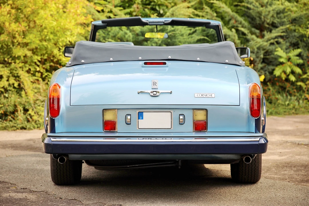 1985 Rolls-Royce Corniche Series I - Image 25 of 31