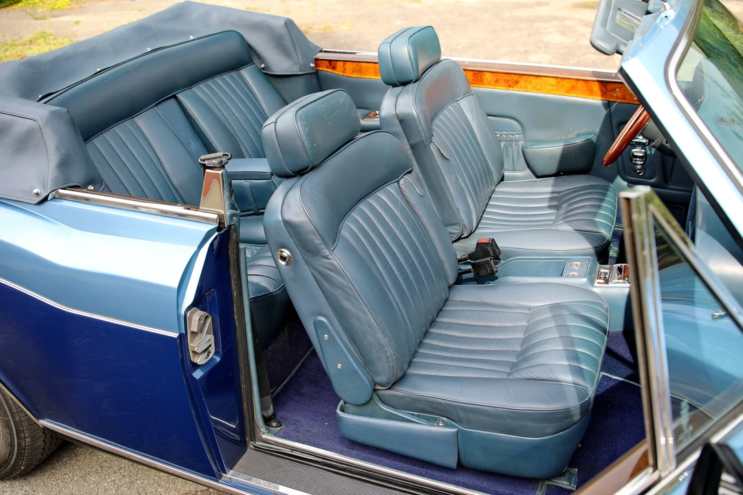 1985 Rolls-Royce Corniche Series I - Image 14 of 31