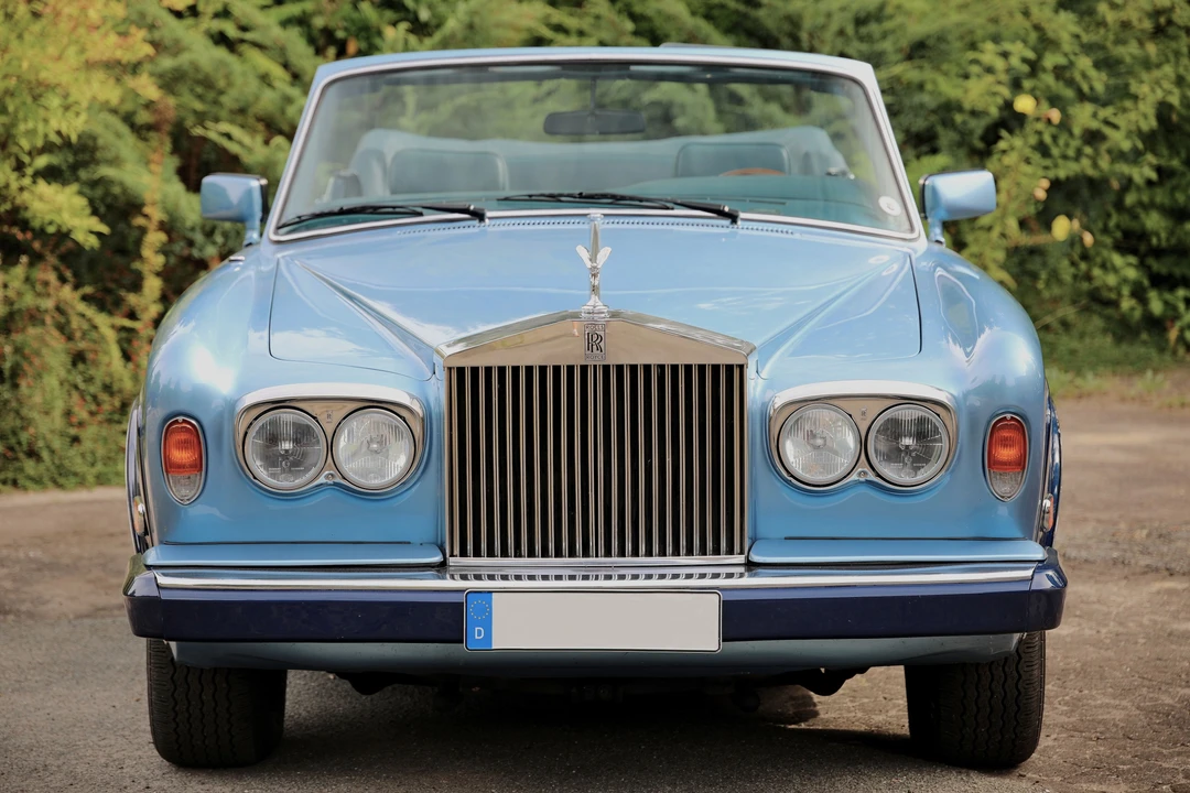 1985 Rolls-Royce Corniche Series I - Image 2 of 31
