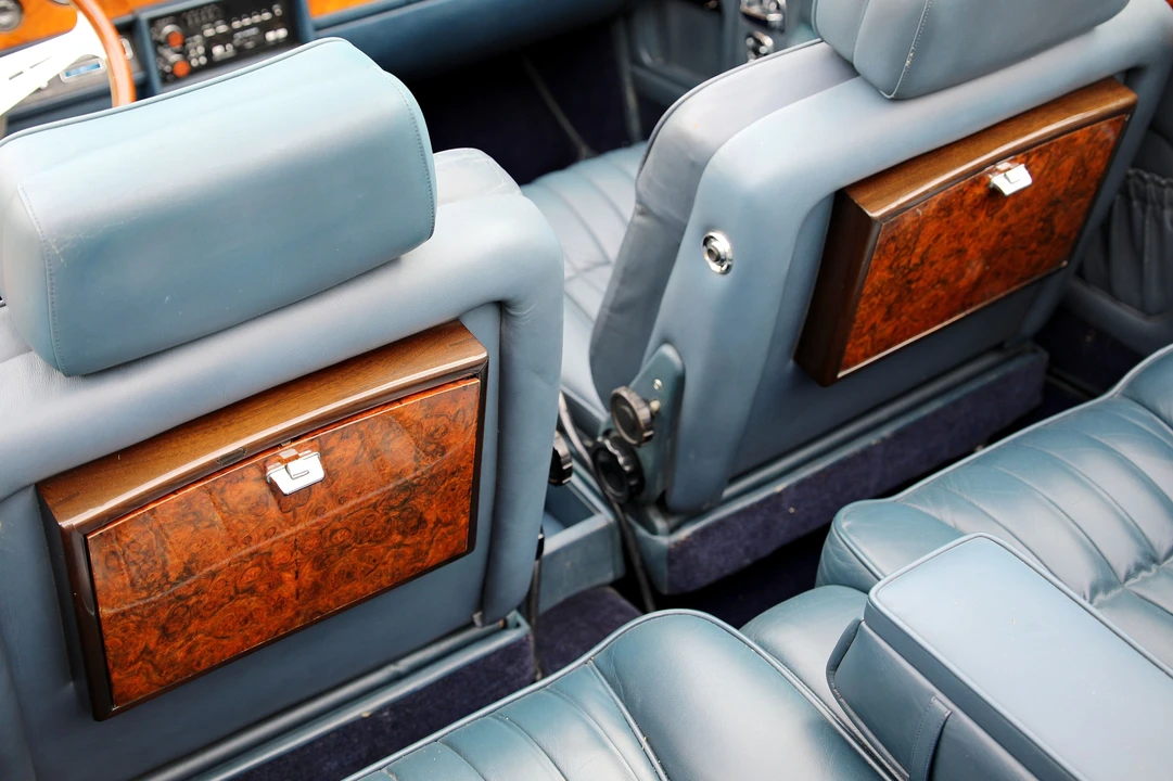 1985 Rolls-Royce Corniche Series I - Image 10 of 31