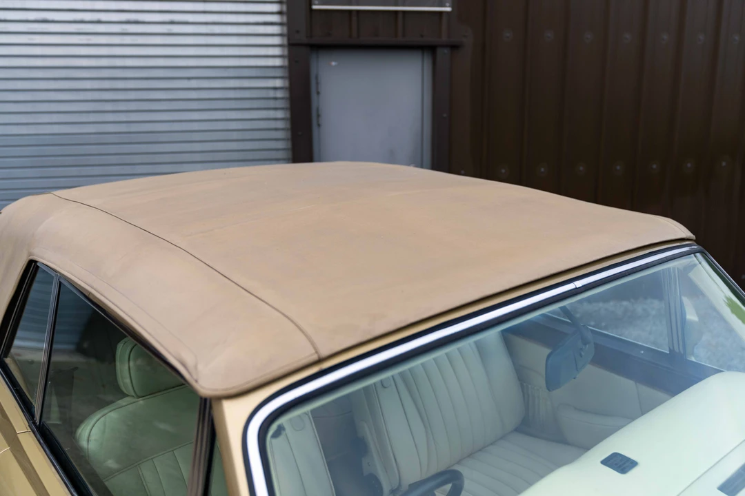 1985 Rolls-Royce Corniche Series I - Image 27 of 31