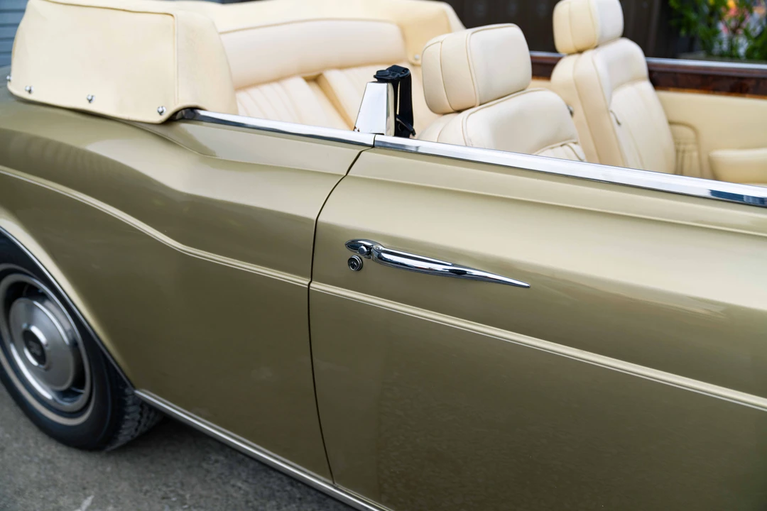 1985 Rolls-Royce Corniche Series I - Image 30 of 31