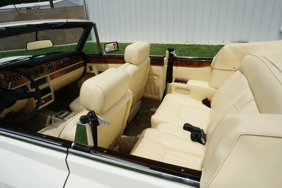 1985 Rolls-Royce Corniche Series I - Image 4 of 8