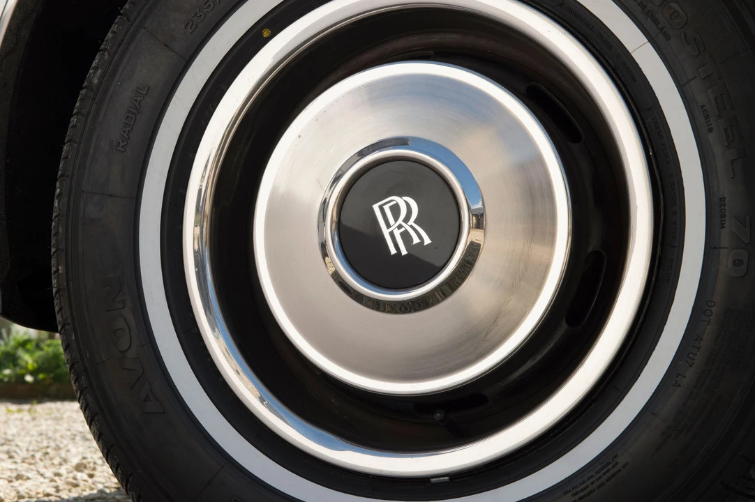 1985 Rolls-Royce Corniche Series II - Image 11 of 17