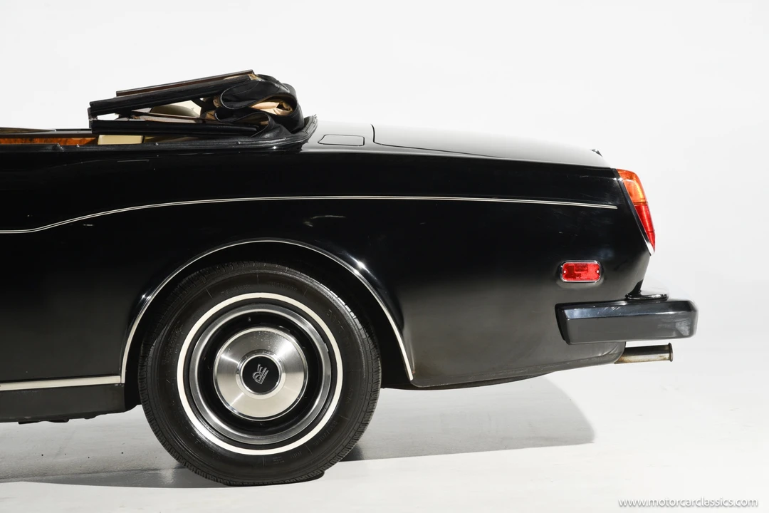 1985 Rolls-Royce Corniche Series I - Image 20 of 31
