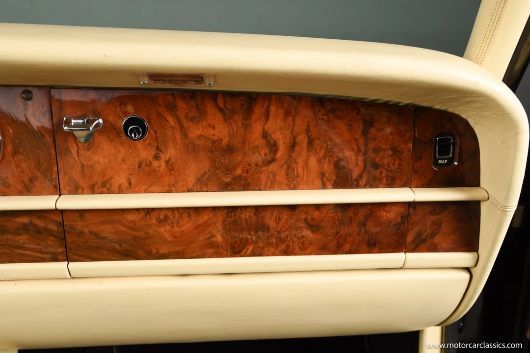 1985 Rolls-Royce Corniche Series I - Image 30 of 31