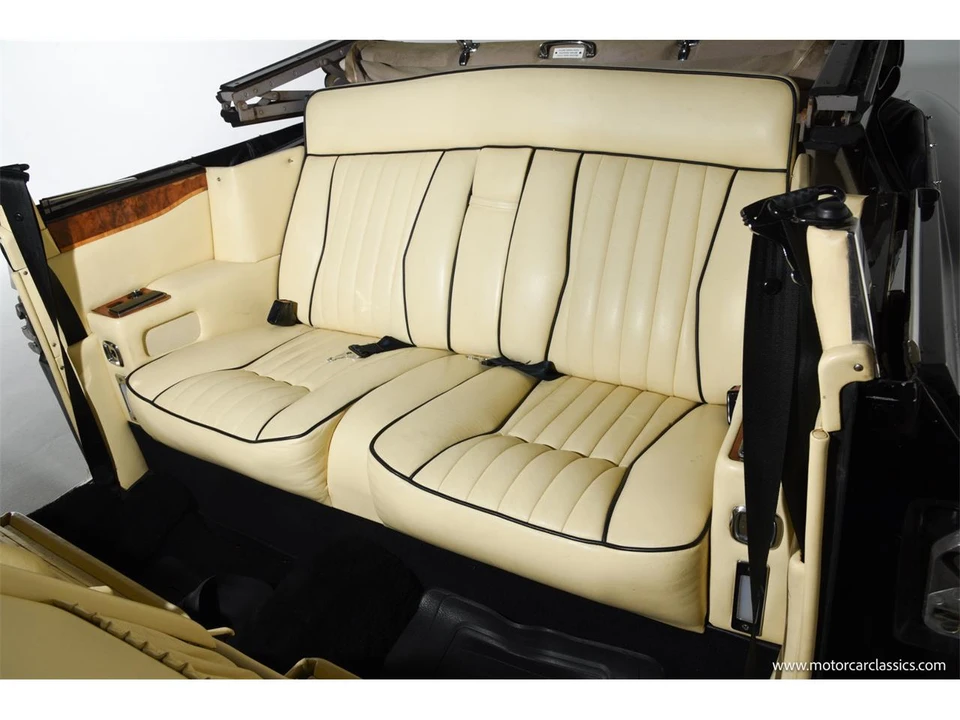1985 Rolls-Royce Corniche Series I - Image 29 of 31