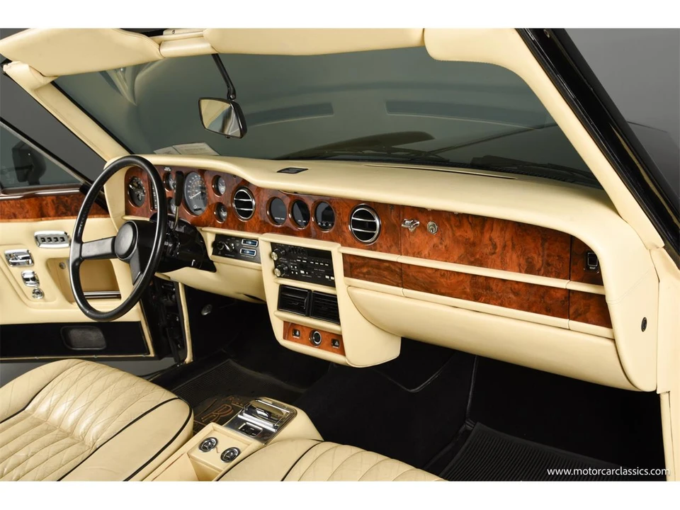 1985 Rolls-Royce Corniche Series I - Image 24 of 31