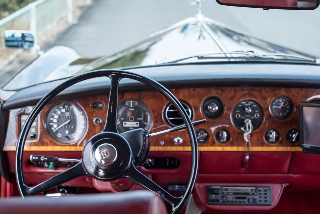 1985 Rolls-Royce Phantom VI - Image 10 of 15
