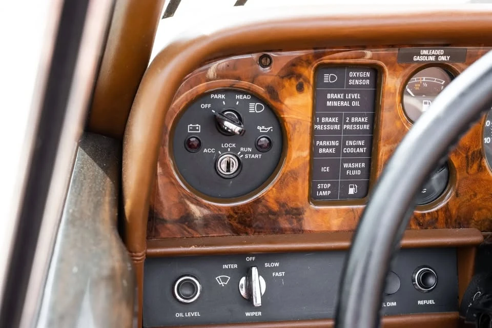 1985 Rolls-Royce Corniche Series I - Image 5 of 12