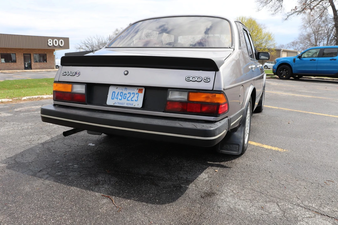 1985 Saab 900 1st Gen - Image 15 of 31