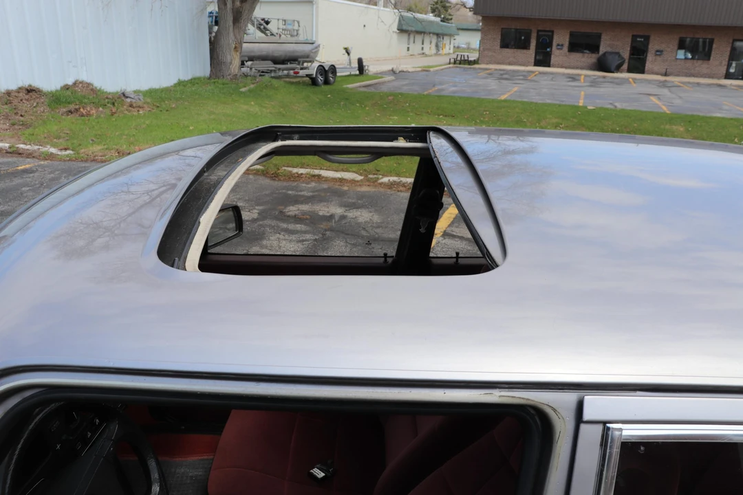 1985 Saab 900 1st Gen - Image 22 of 31
