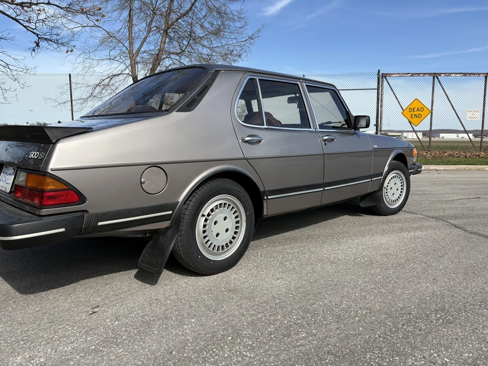 1985 Saab 900 1st Gen - Image 16 of 31