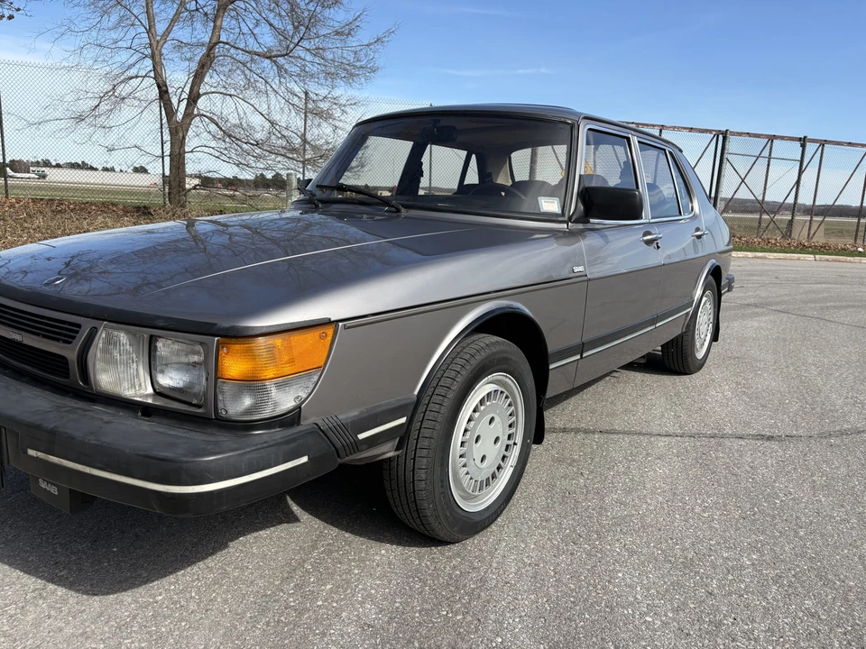 1985 Saab 900 1st Gen - Image 20 of 31