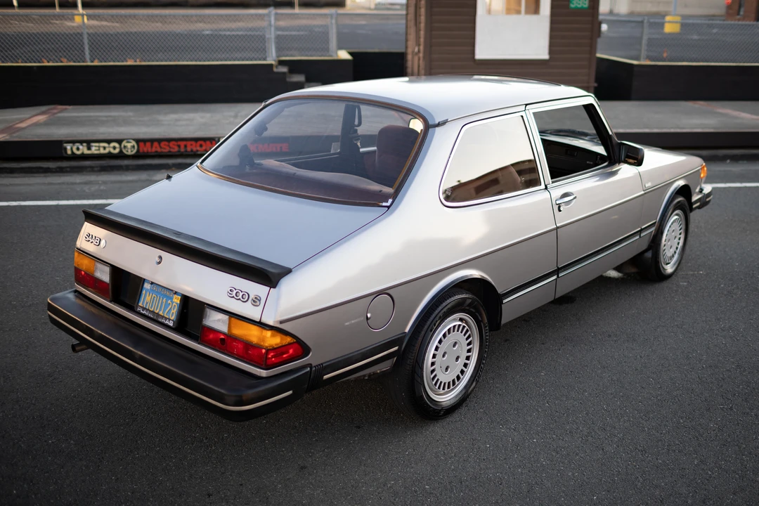 1985 Saab 900 1st Gen - Image 25 of 31