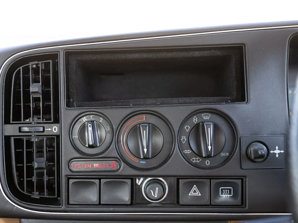 1985 Saab 900 Turbo 1st Gen - Image 30 of 30